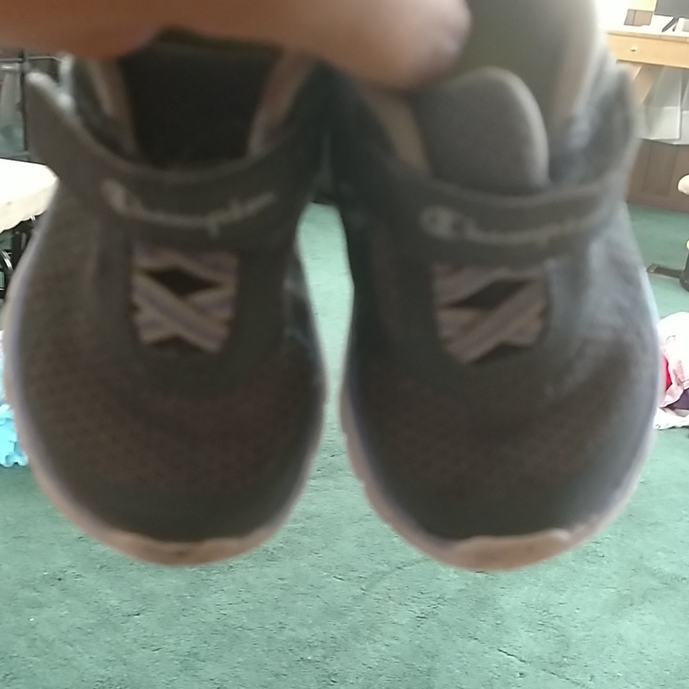 Shoes - Picture 2 of 3